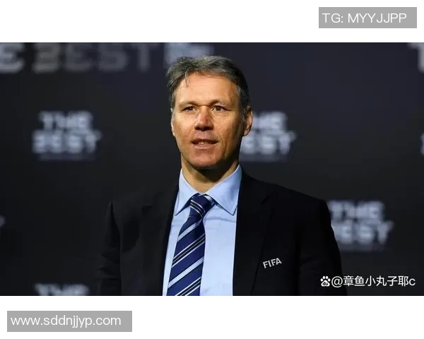 21世纪百大足球球星评选：历史传奇与现役天才的巅峰对决